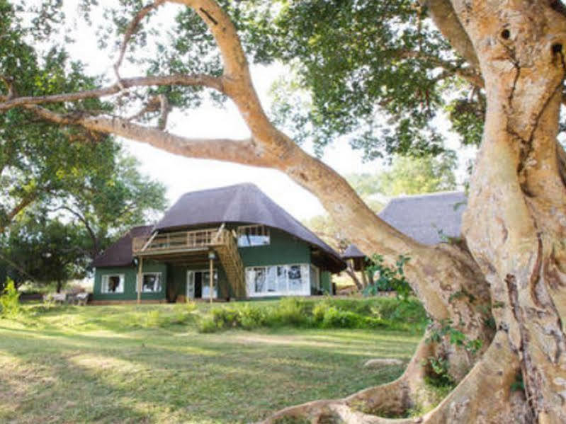 Maninghi Lodge Hoedspruit Buitenkant foto