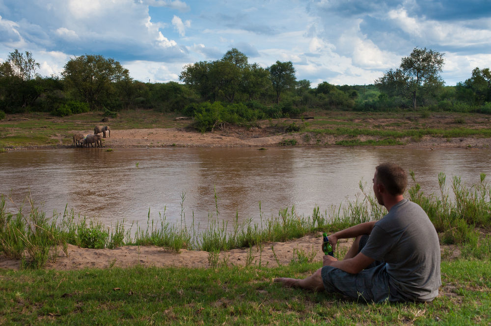 Maninghi Lodge Hoedspruit Buitenkant foto